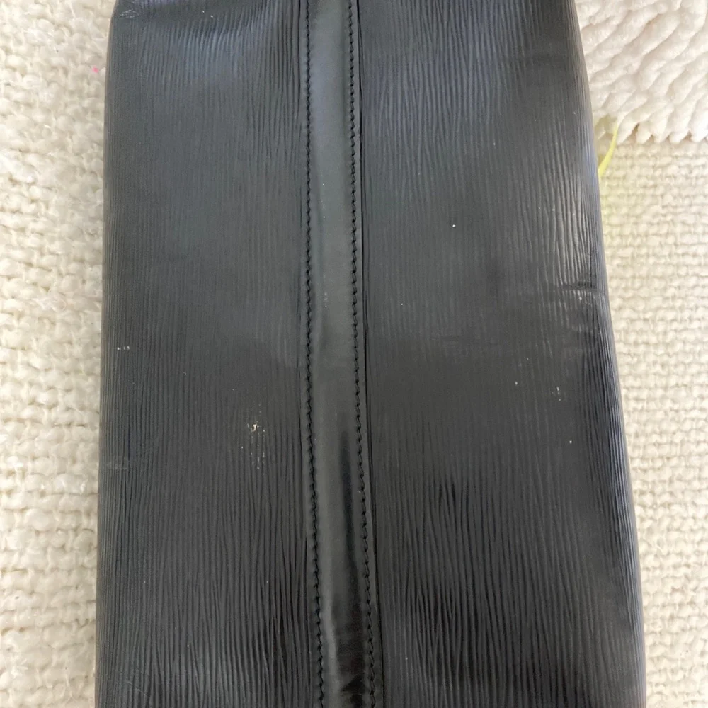Louis Vuitton Epi Black Speedy 30 - Picture 6 of 14